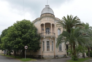 Творения архитектора Модраха в Сухуме